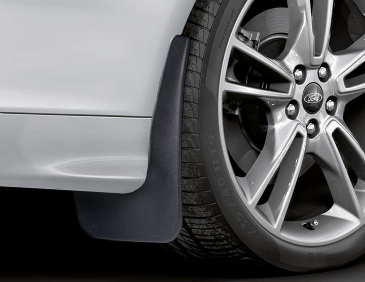 Original Ford Mondeo 4- & 5-Türer Turnier Schmutzfänger vorne & hinten profiliert