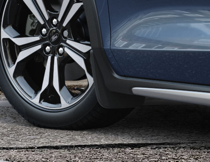 Original Ford Focus Active (auch Turnier) Schmutzfänger vorne