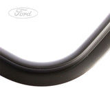 Original Ford Focus Einsatzformleiste für die Windschutzscheibe 1388614