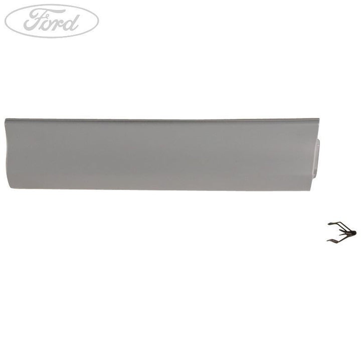 Original Ford Focus ab 2014 Zugauge/Abschleckhaken HeckStoßsfänger 1876673