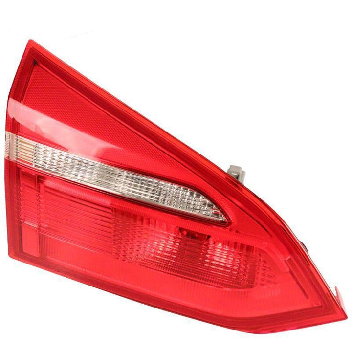Original Ford Focus Turnier 2014-2019 LED Rücklichtleuchte links 1868300