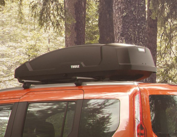 Original Ford Kuga 2020-Aktuell Querträger & Thule Dachbox Force XT M