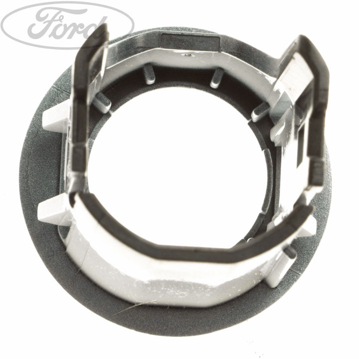 Ford Focus 5-Türer 2011-2015 Einparksensorhalterung hinten 1772476