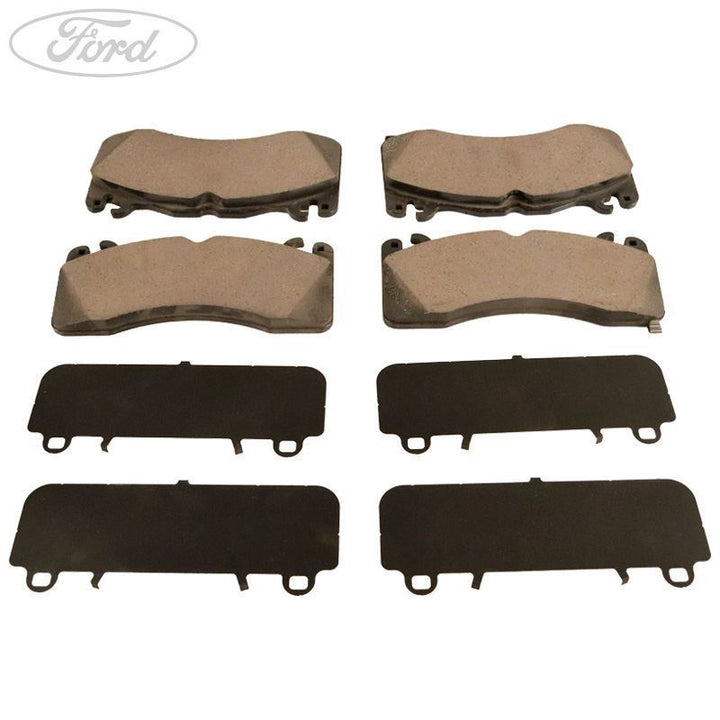 Original Ford Mustang Vordere Bremsbeläge 6-Gang Automatik mit SVT Performance 2044148