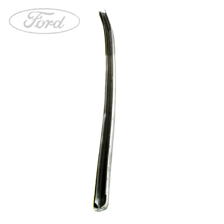 Original Ford Mondeo Einsatzformleiste für die Windschutzscheibe 1305443