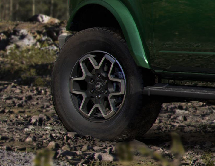 Original Ford Bronco Leichtmetallrad 18