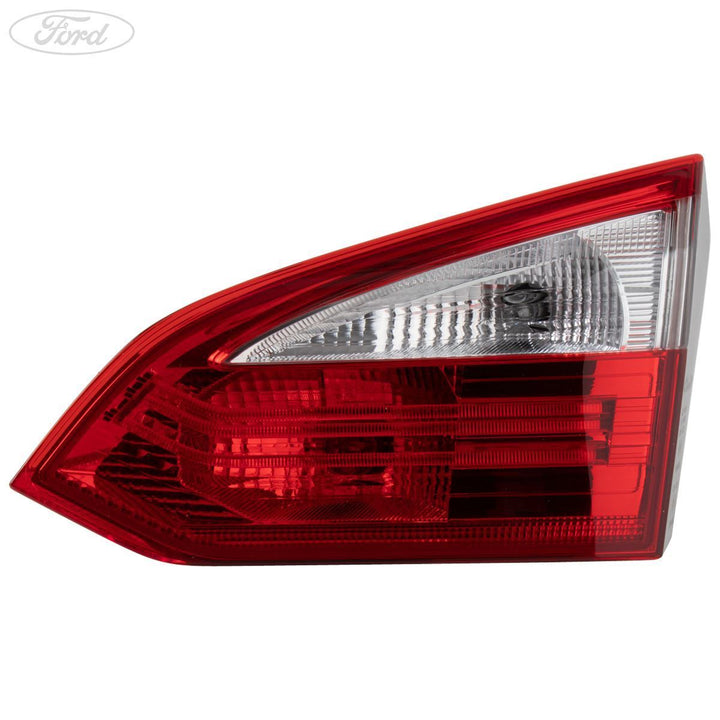 Focus Mk3 Hinten rechts Rücklicht Lampe Cluster LED Kombi