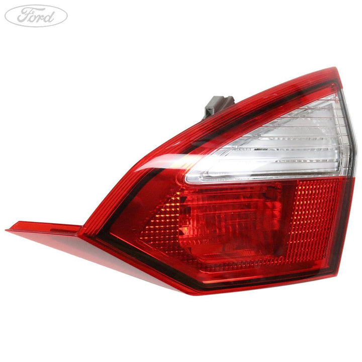 Fiesta Mk8 hinten innere Licht Lampe Einheit 4 Tür