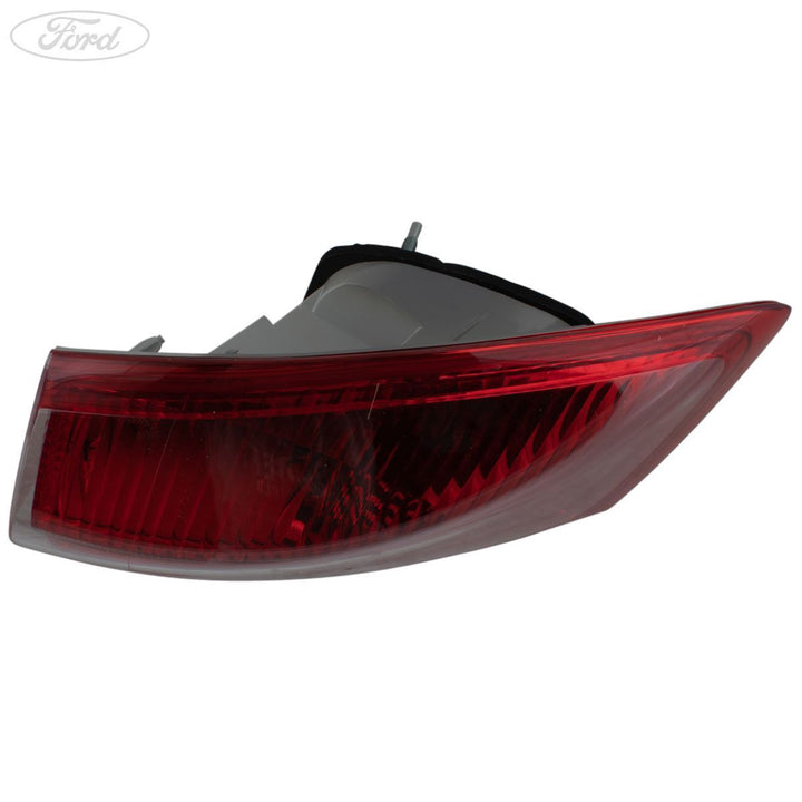 Kuga Mk1 Außen rechts hinten Rücklicht Lampe Cluster