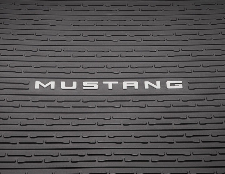 Original Ford Mustang ab 2024 Gepäckraumwanne mit 6 Lautsprechern