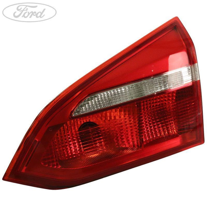 Original Ford Focus  Innenleuchte Lampe hinten 10/2014- Level 1 1868296