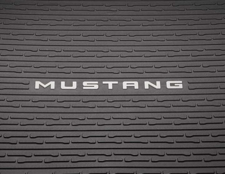 Original Ford Mustang ab 2024 Gepäckraumwanne mit 6 Lautsprechern