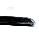 Original Ford Mondeo Einsatzformleiste für die Windschutzscheibe 1305443