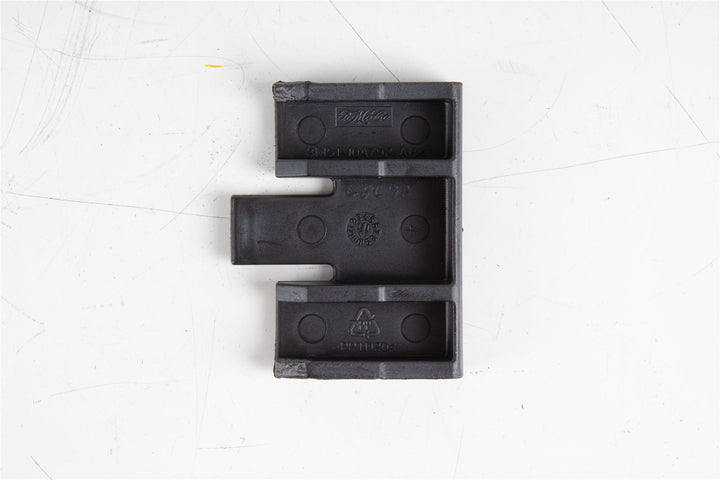 Original Ford Batteriefachabstandshalter 1230697