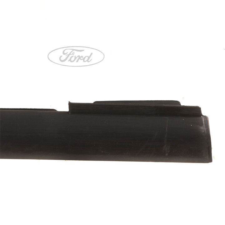 Original Ford Focus 2007-2011 Dichtungsgummi Tür hinten rechts 1748426
