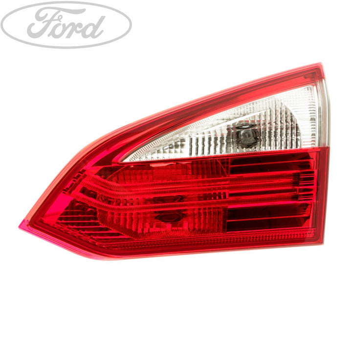 Focus Mk3 Hinten rechts Rücklicht Lampe Cluster LED Kombi