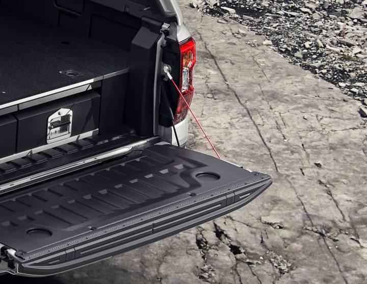 Original Ford Ranger Pickup Attitude* Heckklappendämpfer für langsames Absenken