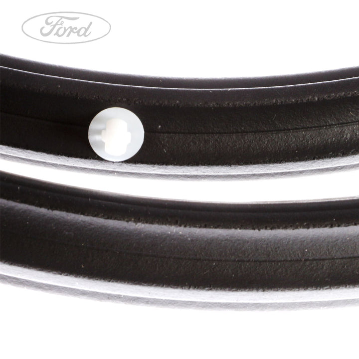 Original Ford Ford Kuga 2008-2012 Dichtungsgummi rechts 1494012