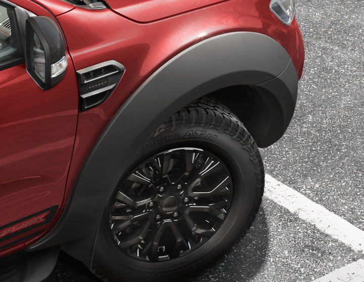Original Ford Ranger EGR* Radhausverbreiterung vorne und hinten, mattschwarz