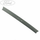 Original Ford Mondeo Turnier Zierleiste Kofferraum Heckklappengriff grundiert 1745630