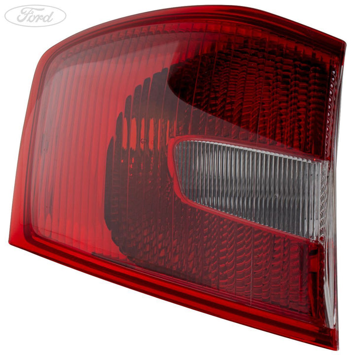 Original Ford Kuga Rückleuchteneinheit außen links hinten N/S Light 1710612