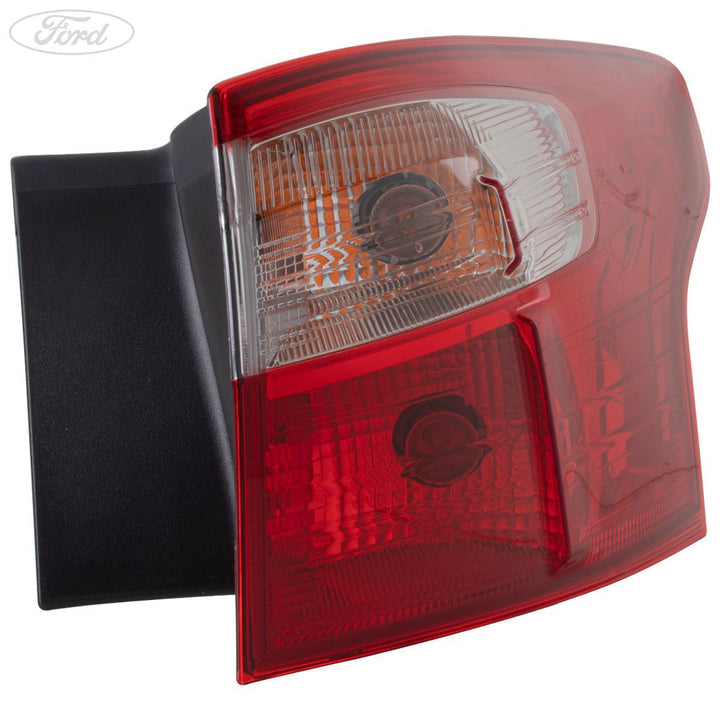 Focus Kombi Mk3 hinten rechts Rücklicht Lampe Cluster