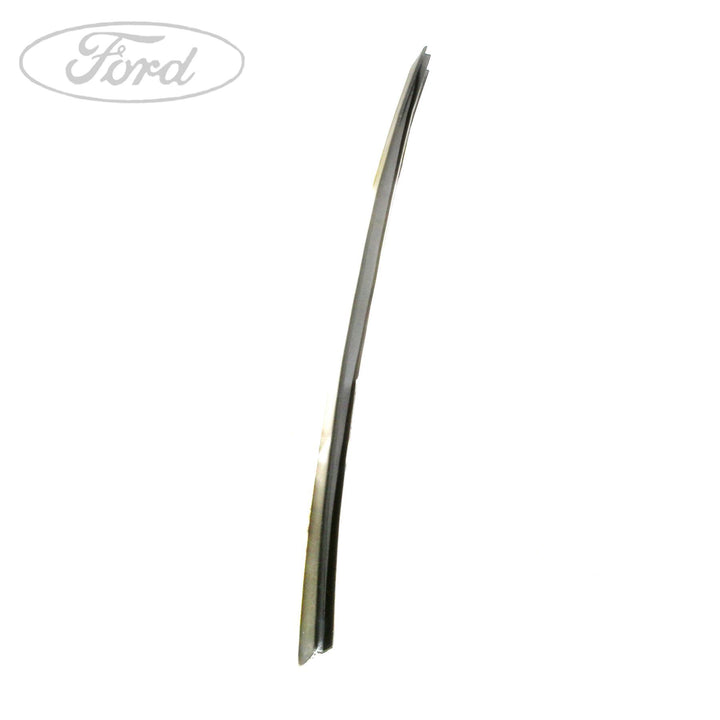 Original Ford Mondeo Einsatzformleiste für die Windschutzscheibe 1305443