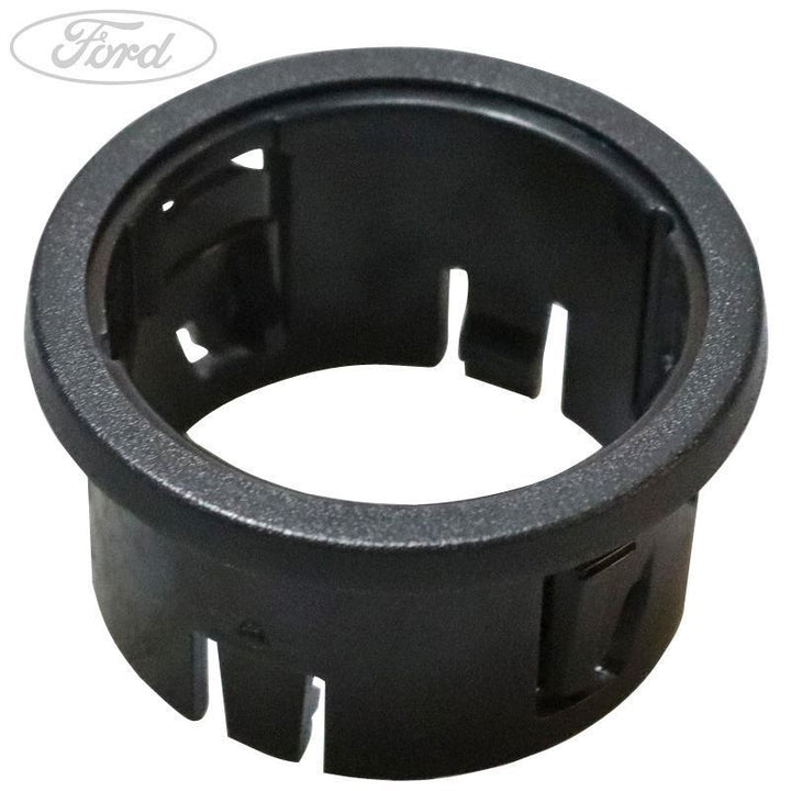 Original Ford Ranger 2011-2015 Zigarettenanzünder Leuchtring 1718223