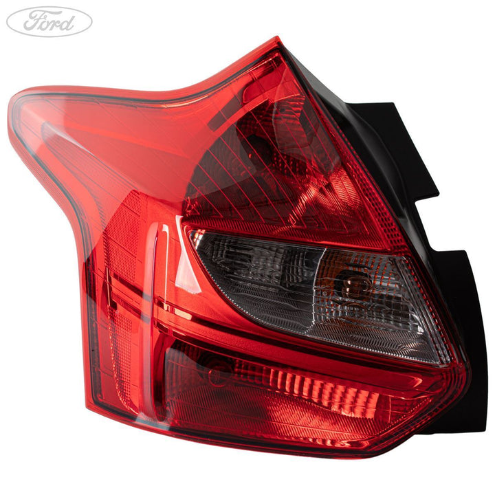 Focus Mk3 hinten links Rücklicht Lampe 5 Tür 11 15