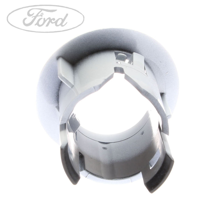 Original Ford Focus 2008-2011 Halter Einparksensor rechts 1555852
