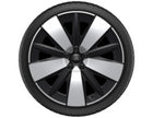 Ford All-Electric Capri 19 Zoll Winterkompletträder
Vorne: 235/55 R19 105 T XL & Hinten: 255/50 R19 107 T XL
Goodyear Reifen