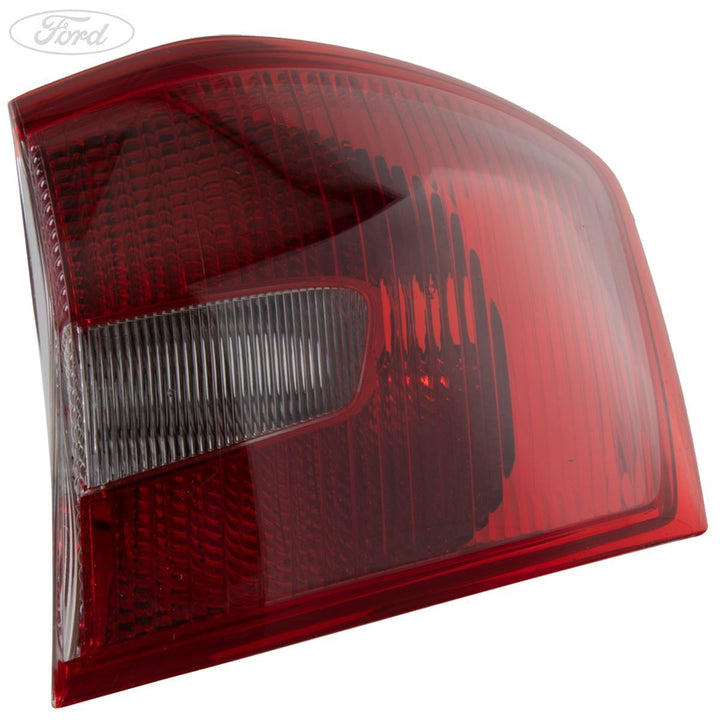 Kuga Mk1 Außen rechts hinten Rücklicht Lampe Cluster