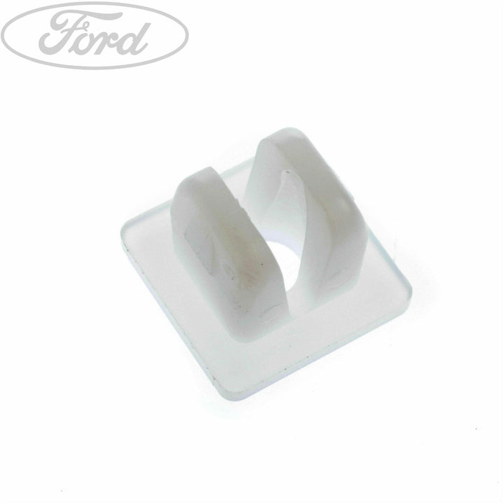 Mondeo Mk4 Mondeo Mk4 Plastikmutter Schmutzfänger vorne